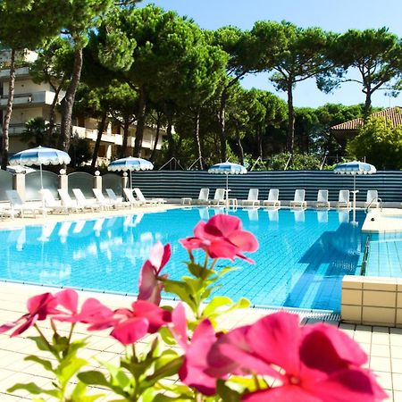 Residence Quadrifoglio Cervia Buitenkant foto