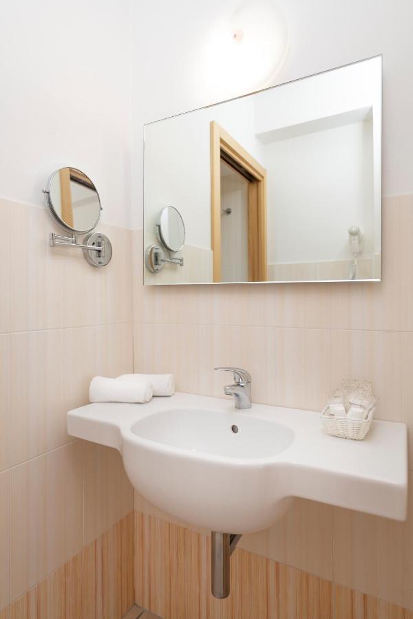 Residence Quadrifoglio Cervia Buitenkant foto