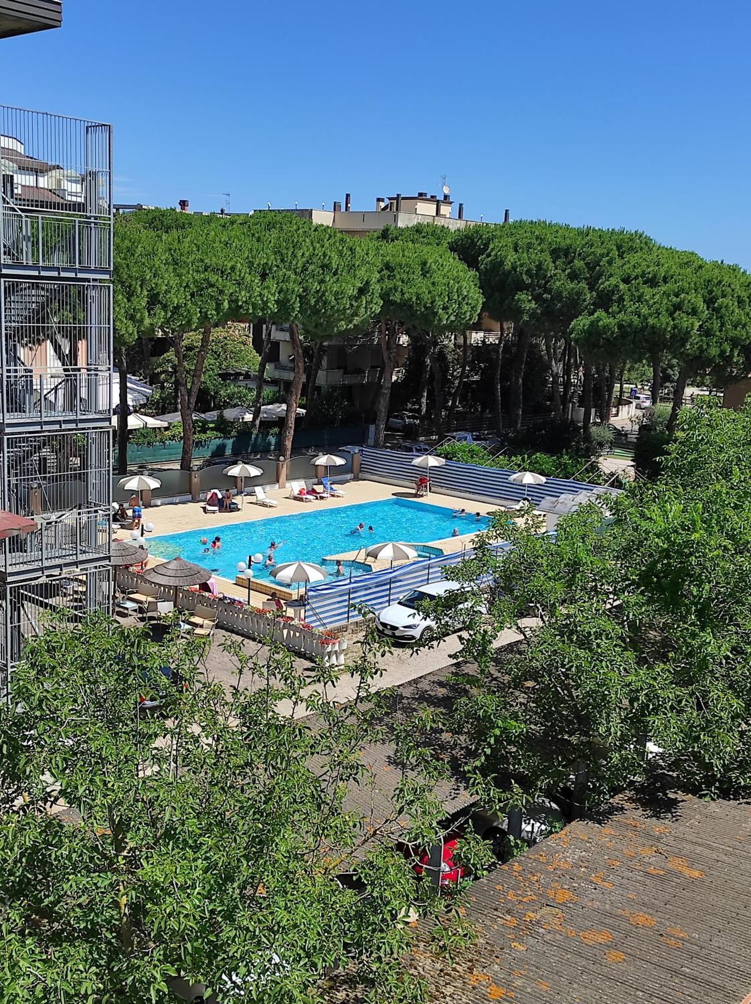 Residence Quadrifoglio Cervia Buitenkant foto